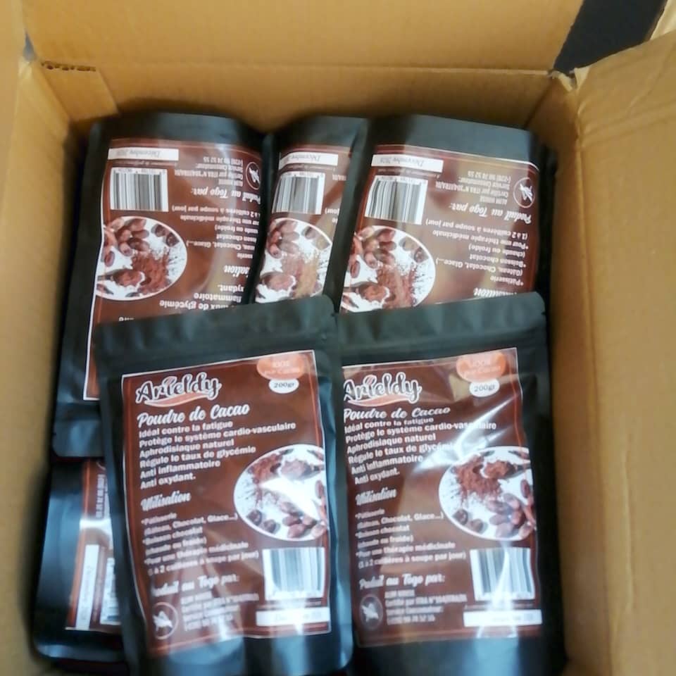 Carton de sachets 200g en stock